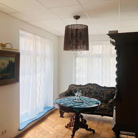 Πανσιόν Alter Ackerbuergerhof 3*
