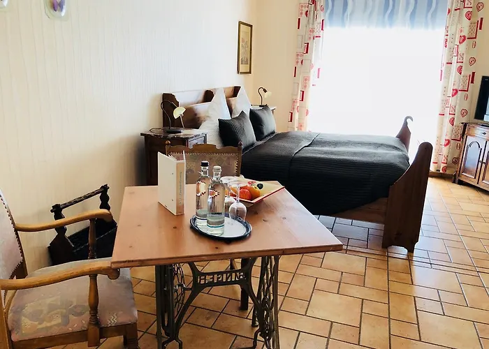 Alter Ackerbuergerhof 3*